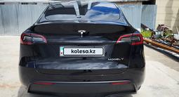 Tesla Model Y 2023 года за 18 000 000 тг. в Шымкент – фото 2