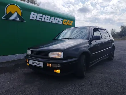 Volkswagen Golf 1998 года за 2 650 000 тг. в Алматы – фото 14