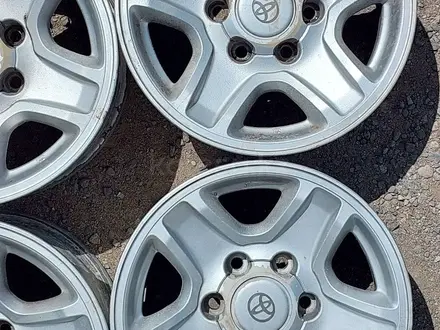 R16 Toyota без дефектов за 140 000 тг. в Алматы