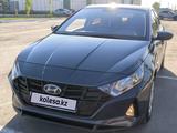 Hyundai i20 2023 года за 6 500 000 тг. в Петропавловск – фото 2