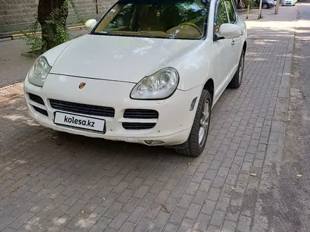 Porsche Cayenne 2004 года за 6 500 000 тг. в Алматы – фото 2