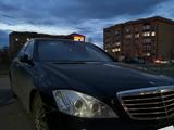 Mercedes-Benz S 500 2008 года за 5 500 000 тг. в Актобе – фото 3