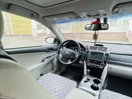Toyota Camry 2014 года за 5 800 000 тг. в Атырау – фото 3