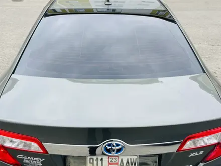 Toyota Camry 2014 года за 5 800 000 тг. в Атырау – фото 15