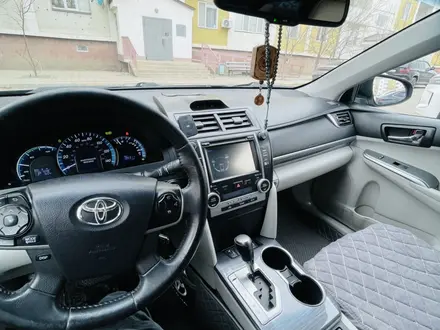 Toyota Camry 2014 года за 5 800 000 тг. в Атырау – фото 18