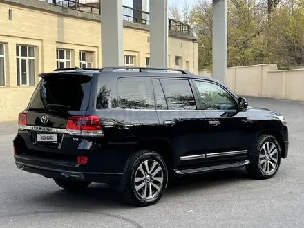 Toyota Land Cruiser 2016 года за 31 500 000 тг. в Алматы – фото 8