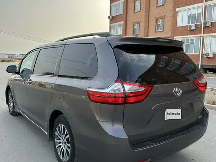 Toyota Sienna 2018 года за 16 900 000 тг. в Кызылорда