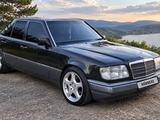 Mercedes-Benz E 320 1993 годаүшін4 300 000 тг. в Талдыкорган – фото 3