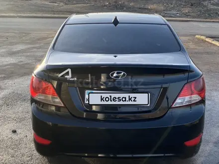 Hyundai Solaris 2014 года за 5 200 000 тг. в Жезказган – фото 2