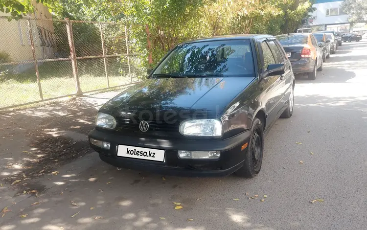 Volkswagen Golf 1997 года за 1 600 000 тг. в Алматы