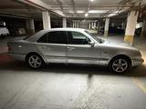 Mercedes-Benz E 240 1998 года за 2 000 000 тг. в Астана – фото 5