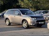 Mitsubishi Outlander 2014 года за 8 000 000 тг. в Тараз – фото 3