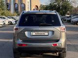 Mitsubishi Outlander 2014 года за 8 000 000 тг. в Тараз – фото 5