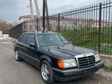 Mercedes-Benz E 200 1990 года за 2 500 000 тг. в Шымкент – фото 2