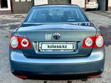 Volkswagen Jetta 2006 года за 5 500 000 тг. в Алматы – фото 3