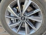 Hyundai Santa Fe 2020 года за 12 500 000 тг. в Тараз – фото 5
