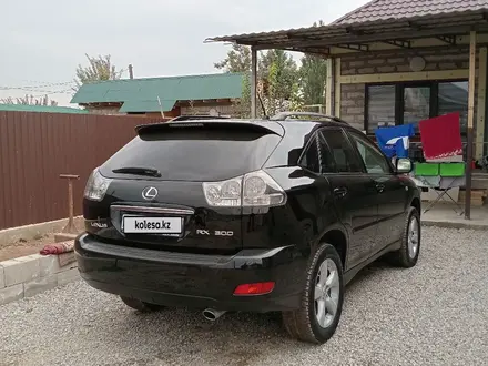 Lexus RX 300 2004 года за 7 500 000 тг. в Алматы – фото 2