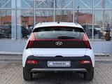 Hyundai Bayon 2023 годаүшін8 810 200 тг. в Астана – фото 4