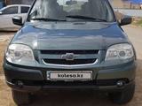 Chevrolet Niva 2015 года за 4 000 000 тг. в Атырау – фото 2