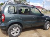 Chevrolet Niva 2015 года за 4 000 000 тг. в Атырау – фото 4