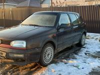 Volkswagen Golf 1995 годаүшін1 500 000 тг. в Уральск