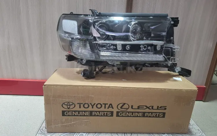 Фара б у оригинале Excalibur-Executive 81105-60P40 за 350 000 тг. в Шымкент