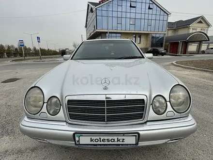 Mercedes-Benz E 280 1999 года за 3 300 000 тг. в Шымкент