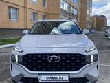 Hyundai Santa Fe 2021 года за 14 500 000 тг. в Астана – фото 2