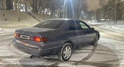 Toyota Camry 1998 годаfor2 900 000 тг. в Алматы – фото 4