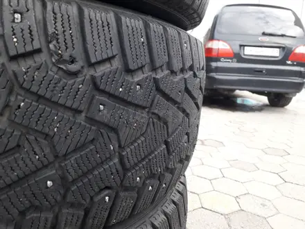 R 18 245/50 PIRELLI Ice Zero Run Flat шипаванное. за 35 000 тг. в Караганда – фото 39