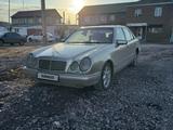 Mercedes-Benz E 280 1998 года за 3 400 000 тг. в Караганда – фото 2