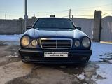 Mercedes-Benz E 280 1996 года за 3 200 000 тг. в Талдыкорган – фото 3