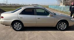Toyota Camry 1998 года за 2 900 000 тг. в Тараз – фото 4