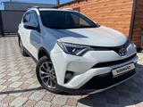 Toyota RAV4 2019 годаfor12 250 000 тг. в Петропавловск – фото 3
