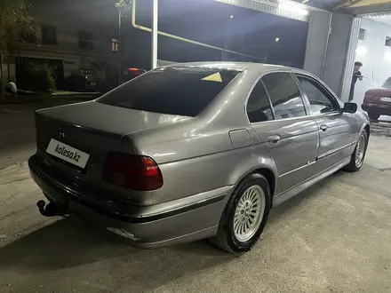 BMW 523 1996 года за 3 500 000 тг. в Туркестан – фото 6