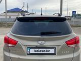 Hyundai Tucson 2013 года за 4 500 000 тг. в Атырау – фото 4