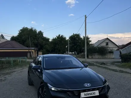Hyundai Elantra 2024 года за 9 200 000 тг. в Семей