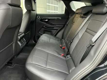 Land Rover Range Rover Evoque 2023 года за 30 558 000 тг. в Алматы – фото 20