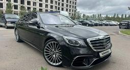 Mercedes-Benz S 500 2015 года за 25 000 000 тг. в Астана