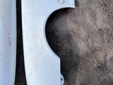 Крыло переднее правое и левое Мерседес Е210 до рест за 50 000 тг. в Шымкент – фото 3