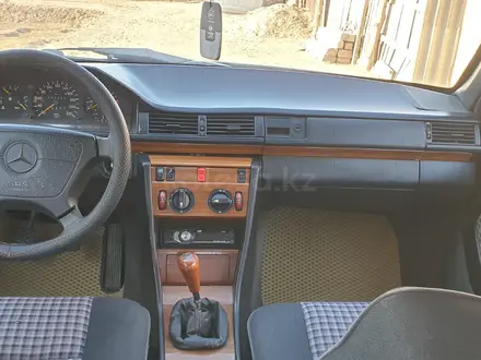 Mercedes-Benz E 230 1992 года за 1 300 000 тг. в Кызылорда – фото 9