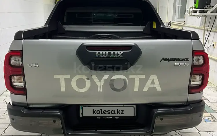 Toyota Hilux 2023 года за 28 000 000 тг. в Актау
