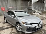 Toyota Camry 2021 годаfor13 000 000 тг. в Алматы – фото 2