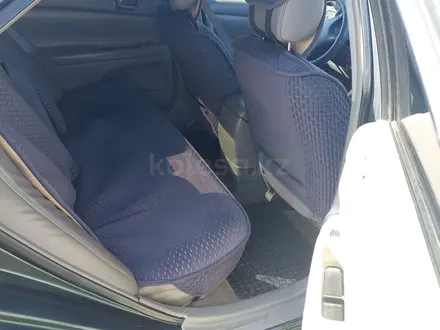 Toyota Camry 2001 года за 4 700 000 тг. в Усть-Каменогорск – фото 3