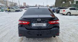 Toyota Camry 2018 годаүшін12 200 000 тг. в Костанай – фото 5