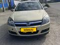 Opel Astra 2004 годаfor1 400 000 тг. в Семей