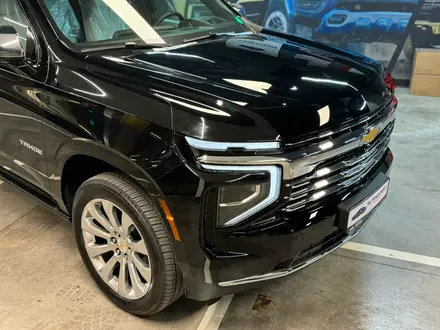 Chevrolet Tahoe Premier 2025 года за 49 900 000 тг. в Алматы – фото 5