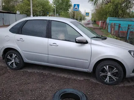 ВАЗ (Lada) Granta 2190 2024 года за 4 900 000 тг. в Петропавловск – фото 3