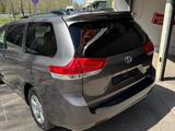 Toyota Sienna 2014 года за 12 500 000 тг. в Астана – фото 4