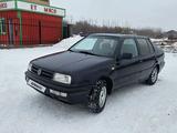 Volkswagen Vento 1994 года за 1 250 000 тг. в Астана